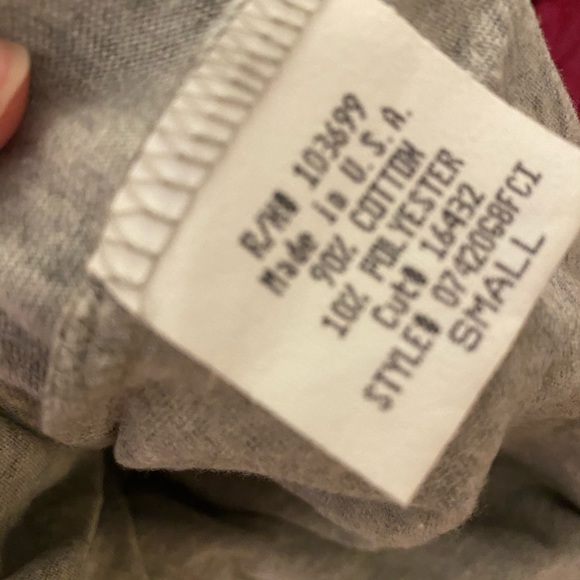 Shirt - Picture 4 of 4